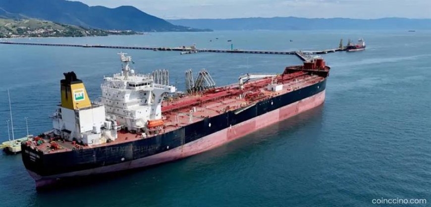 Russian Oil Tankers Idling Off Indian Coast Amid Sanctions Uncertainty